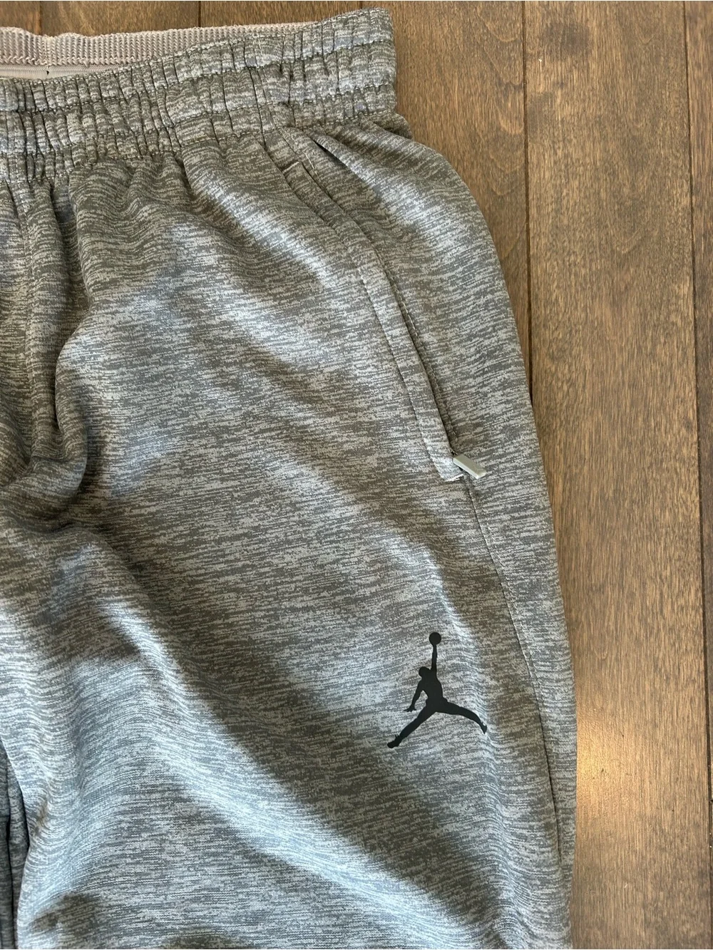 Jordan therma-fit Jogger Sweatpants w zip-up pockets men’s size M